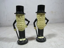 Vintage/Antique Mr Peanut Plastic Salt & Pepper Shakers Pyro USA 