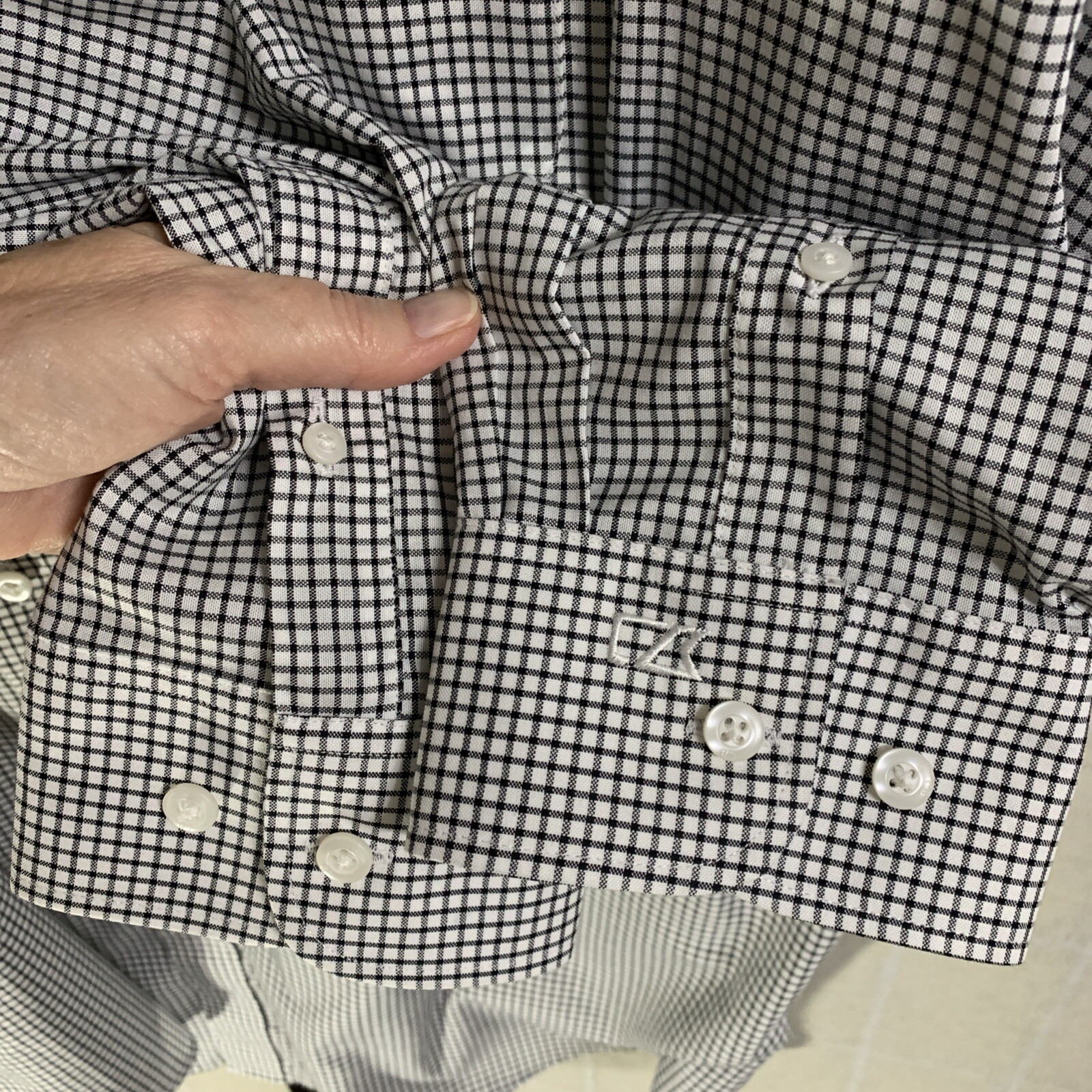 Amazon Warehouse Shirt, Button Down Collar ~ Men'… - image 6