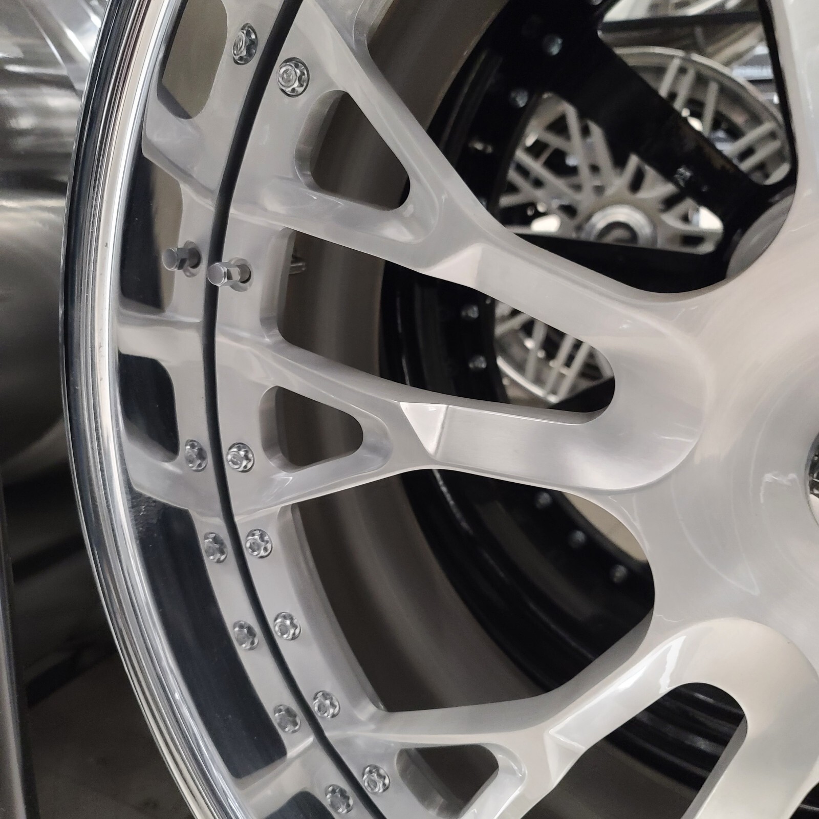 24" FORGIATO DERRANDO 5X112 MBZ SCLASS S580 S560 S550 BMW AUDI ROLLS ROYCE