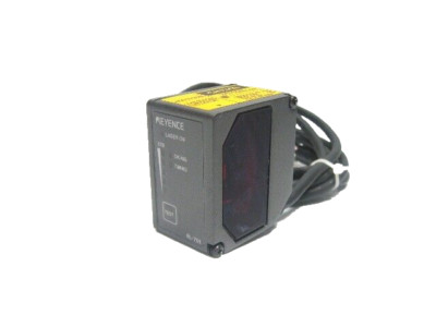 Keyence BL-701 High Resolution Raster Long Distance BarCode Scanner 5 Vdc