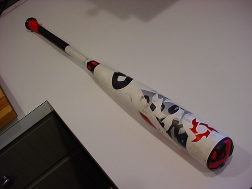 leichte Verwendung Demarini Voodoo VB5-20 32 Zoll 27 Unzen Fusion Schläger - 5 Tropfen KOSTENLOSER VERSAND - Bild 8 von 8
