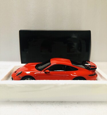 ミニチャンプス 1/18 ポルシェ911 (992) GT3 2021 1/18 Minichamps PORSCHE 911 (992) GT3 2021 Orange/black Wheels New