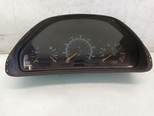 Compteur Mercedes 210