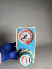 Precision Medical Model PM3300 Intermittent Vacuum Regulator 0-200 mmHg
