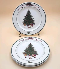 The Cellar O' Tannenbaum Dinner Plates Set of 4 VTG 10.5" Christmas Tree Japan