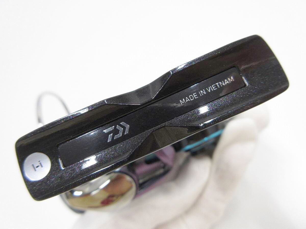 リール 23EMERALDAS RX FC LT2500S s-l400.jpg