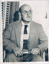 1954 Photo Press Brainerd Hughes Birchcroft Hyde Park Lutrell Story Business