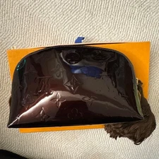 Louis Vuitton Vernis Pouch