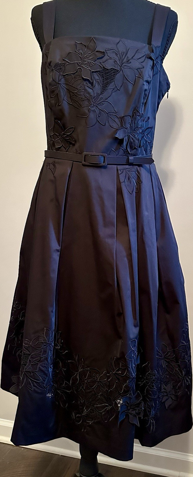 White House Black Market Black Floral Embroidered Sleeveless Belted Dress - 10