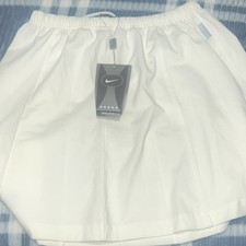 Nike Dri-FIT White Women's Athletic Performance Tennis Skirt with Court Logo