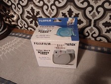 FUJIFILM INSTAX MINI 9 GROOVY CAMERA CASE SMOKEY WHITE NEW IN BOX