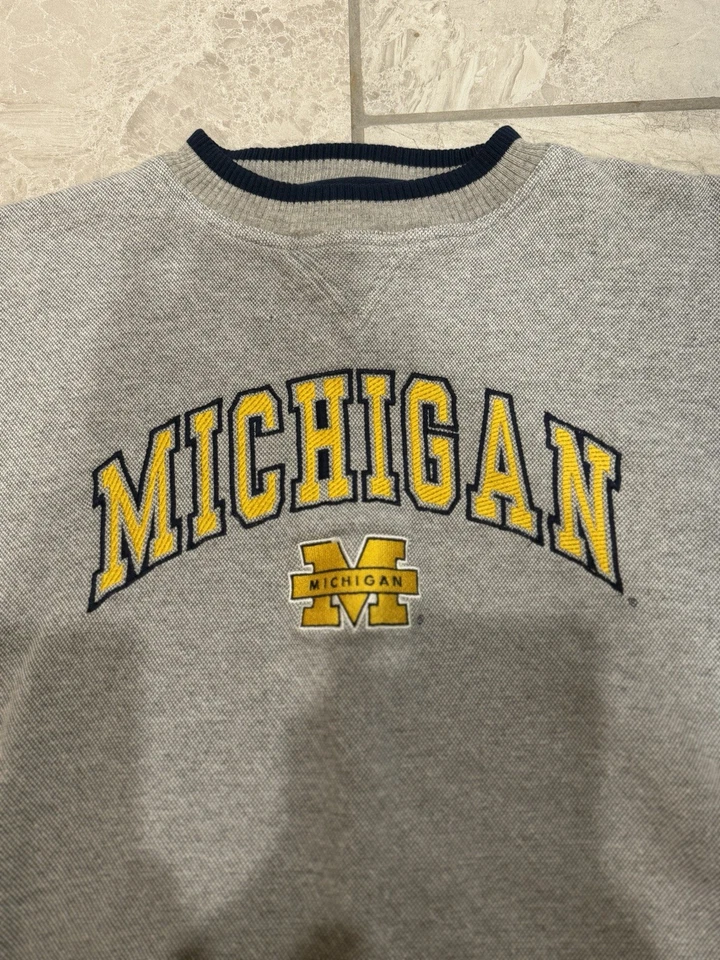 Sudadera cuello redondo University of Michigan Wolverines vintage años 90, talla XL Foto 2 de 4