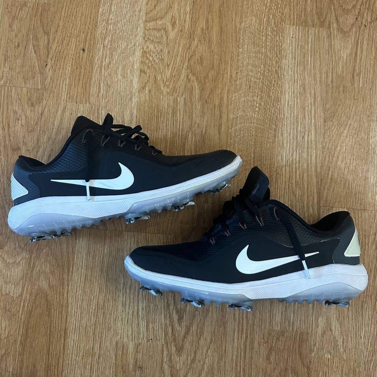 Bv1135-001 Black White Men's Spiked Cleats Size 8
