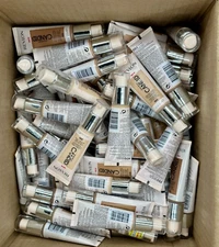 Revlon Photoready Candid Natural Finish Anti-Pollution Foundation LOT of 100!!