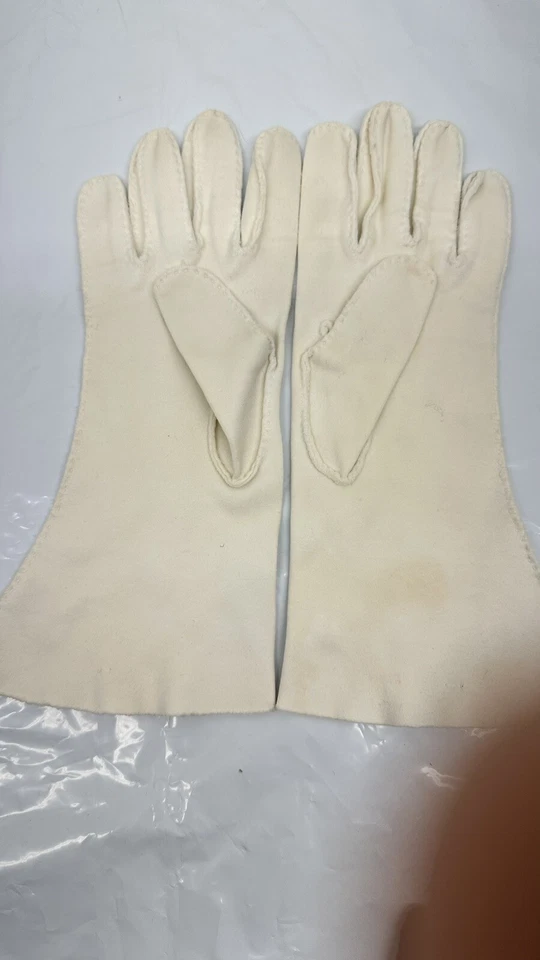 Guantes 1KAYSER 50’s Terciopelo Marfil Talla 7 1/2 Hechos en EE. UU. Foto 2 de 4