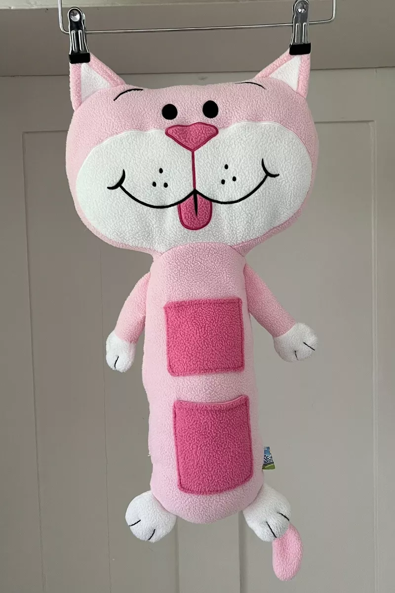 Seat belt pillow pet top