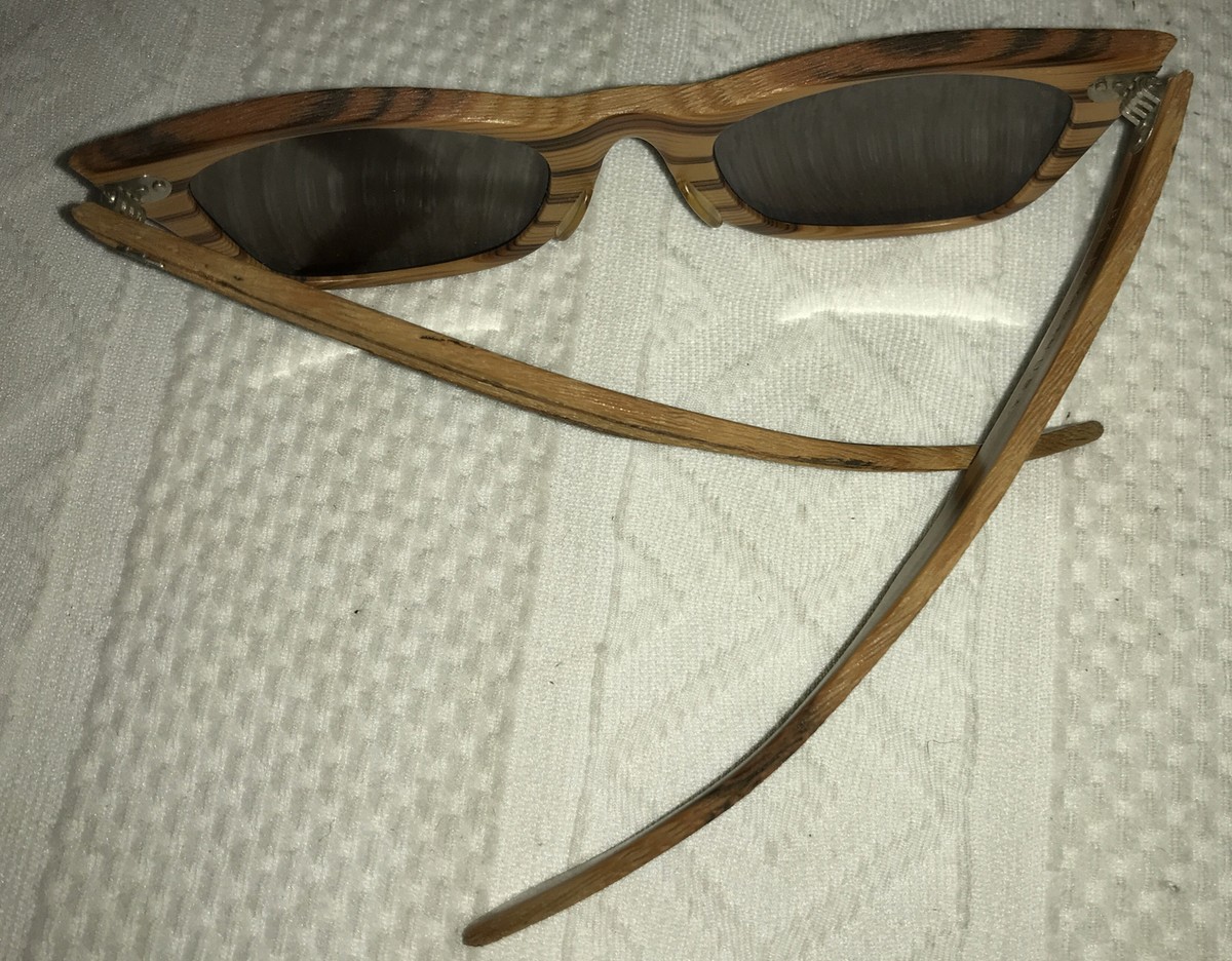 VINTAGE RAY BAN WAYFARER WOODIES WOOD TIKI EDITION USA B & L  display picture 2