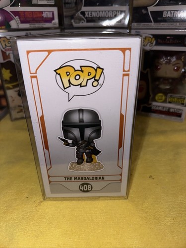 Funko POP! The Mandalorian Flying with Blaster Star Wars Funko Insider Club #408 - Picture 4 of 6