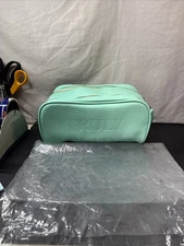 Truly Beauty Signature Vanity Case Bag Mint
