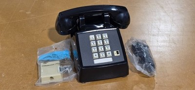 Vintage Black AT&T Push Button Desk Phone 2500MMGB 87351 Made in USA Clean!