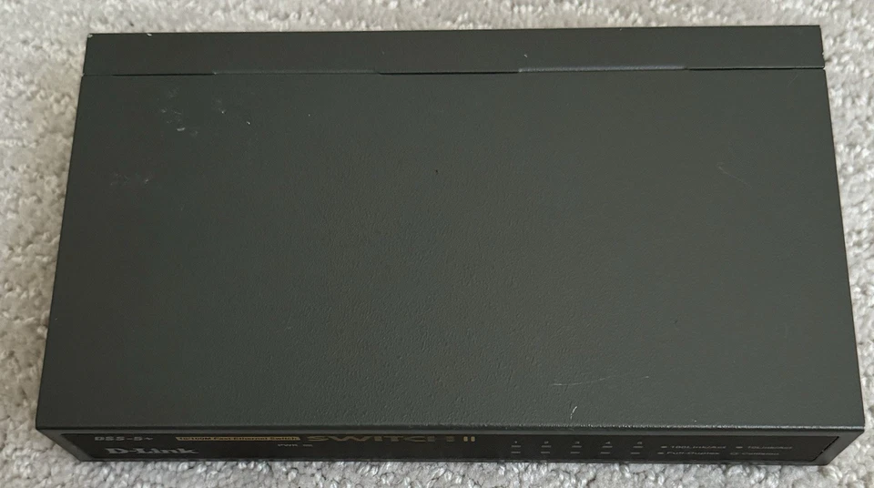 Mini conmutador Ethernet D-Link DSS-5+ 5 puertos II 10/100 conmutador Fast Ethernet Foto 3 de 4