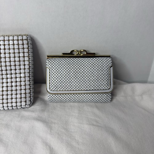 Cartera de noche vintage de malla metálica blanca con correa de cadena y billetera a juego - Imagen 4 de 12