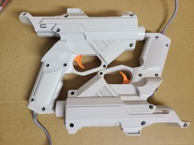 SEGA Dreamcast HKT-7800 2 Gun Controllers + House of the dead 2 Tested #4