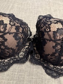 Dita Von Teese Lingerie Set NEW NEVER WORN Bra and Garter Belt Black ￼