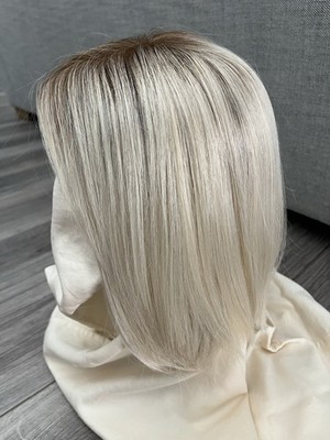 Belle Tress~ Lace Front Straight Bob Wig~ Platinum Blonde Dark Rooted Mono Part