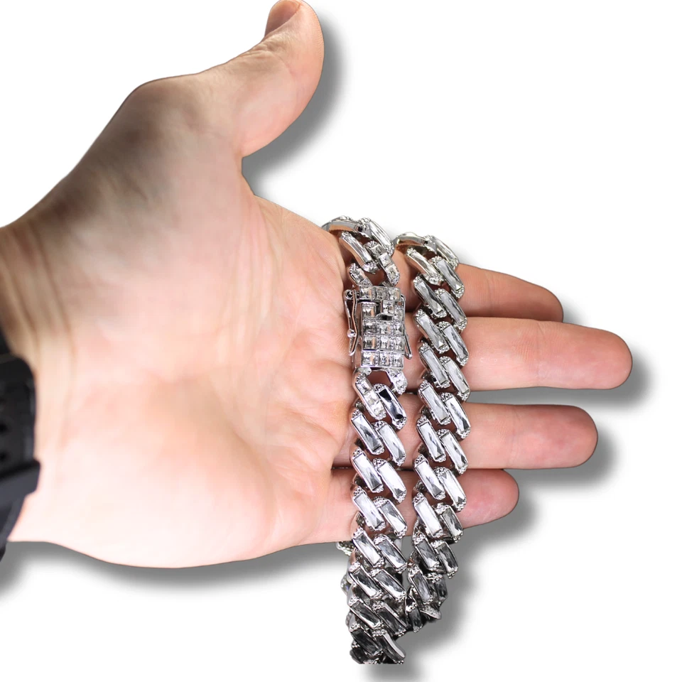 Collar enchapado en plata cuadrado de cadena de circonita cúbica baguette helada de 16 mm para hombre Foto 3 de 4