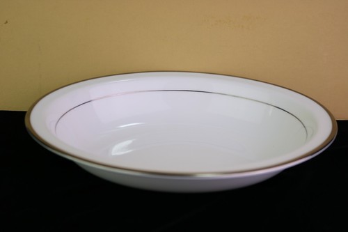 "Tazón para servir ovalado de verduras con sello óseo Royal Doulton Inglaterra platino 10 3/4" - Imagen 2 de 5