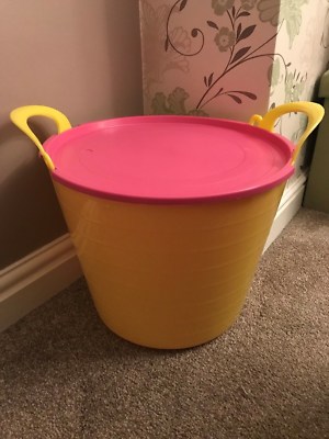 black tub yellow lid