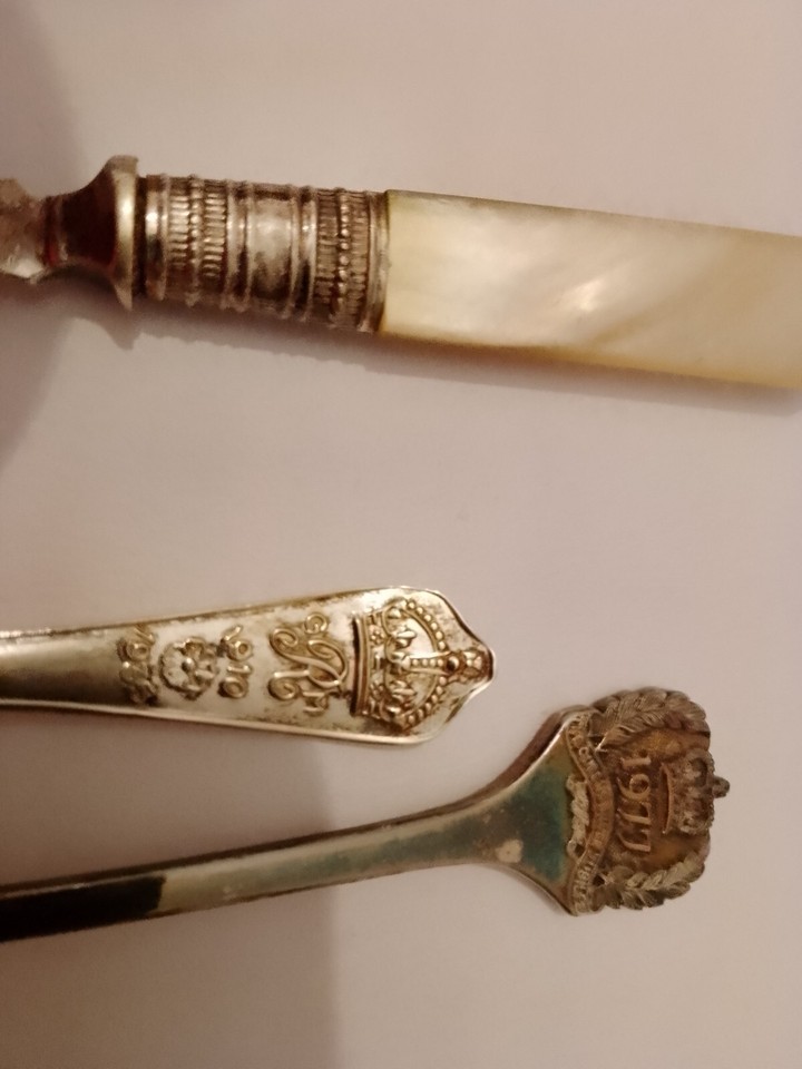 Bundle of vintage spoons eBay