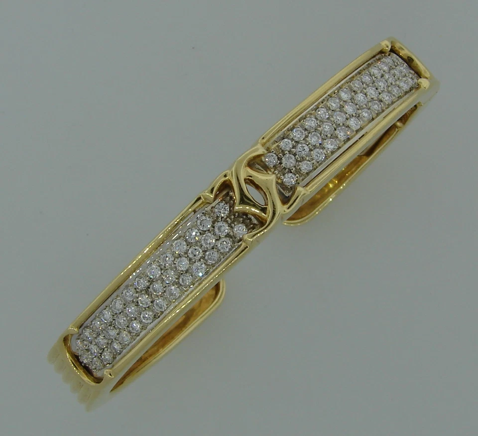 c.1980s CARTIER 2.34 cts DIAMOND YELLOW GOLD BANGLE BRACELET C de Cartier Signed