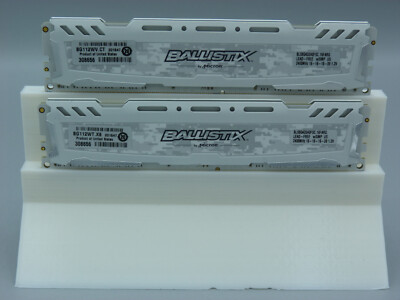 2x 8GB Crucial Ballistix Sport BLS8G4GD240FSC.16FARG 2400 MHz DDR4 PC4-19200U