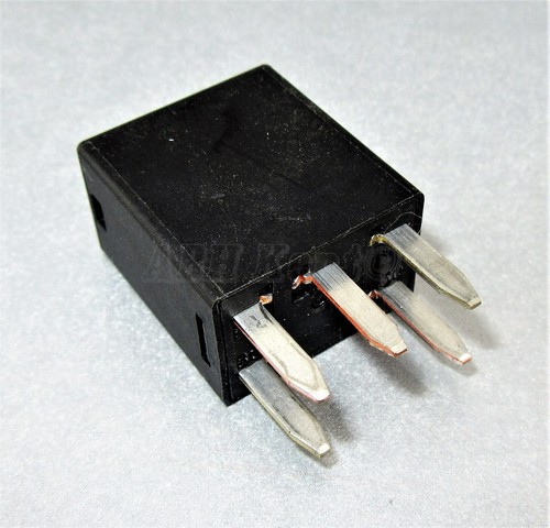 Реле 84410 06100