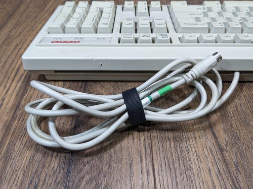 Vintage ~ Compaq RT101 PS/2 Wired Desktop Computer Keyboard ~ Unit 120375-001 B - Picture 4 of 16