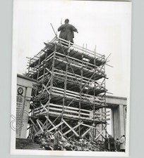 USSR SOVIET Monument in Russia. Communist Memorial. VTG Press Photo