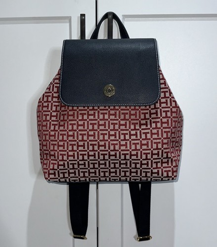 NWT Tommy Hilfiger Logo Backpack - Picture 3 of 10