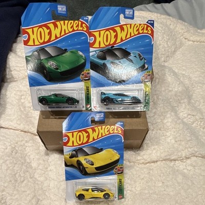 Hot Wheels HW Exotics Diecast Lot of 3 Unopened: Gordon Murray T.33 & T.50s