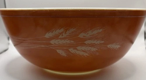 Pyrex Autumn Harvest Wheat 404 Mixing Bowl 4 Qt with Rust Wheat Design