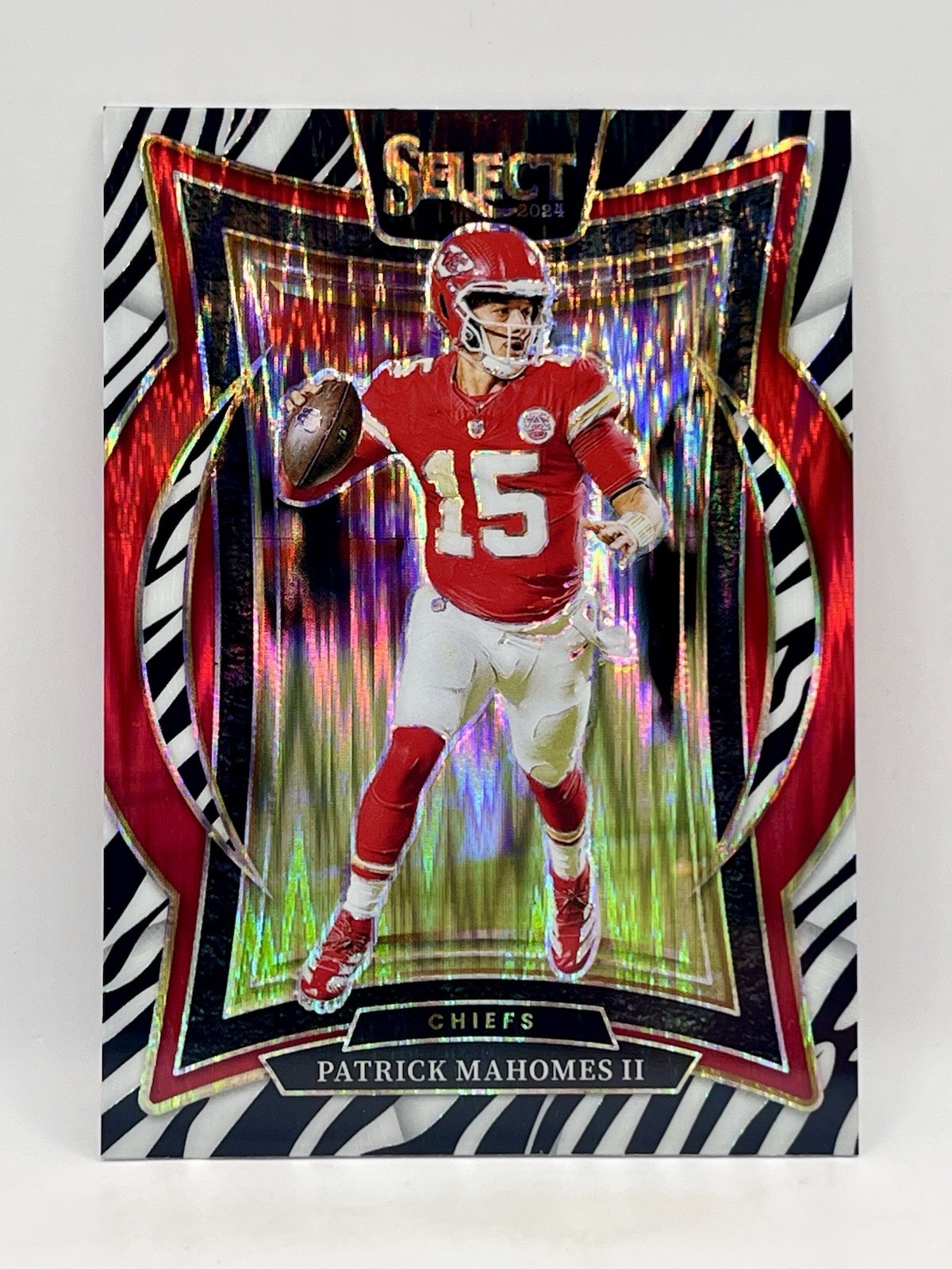 Patrick Mahomes 2024 Panini Select Concourse Zebra Prizm #33 CASE HIT SSP