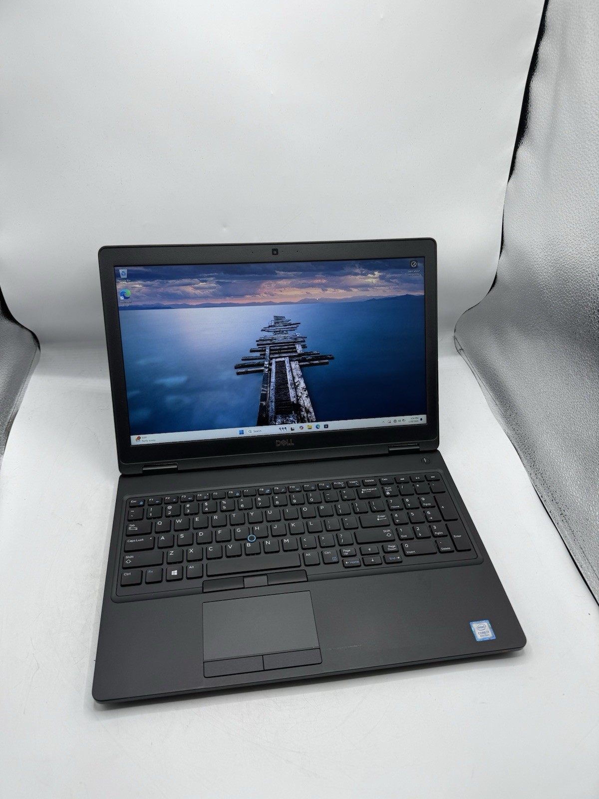 Dell Precision 3530 Core i7 Laptop