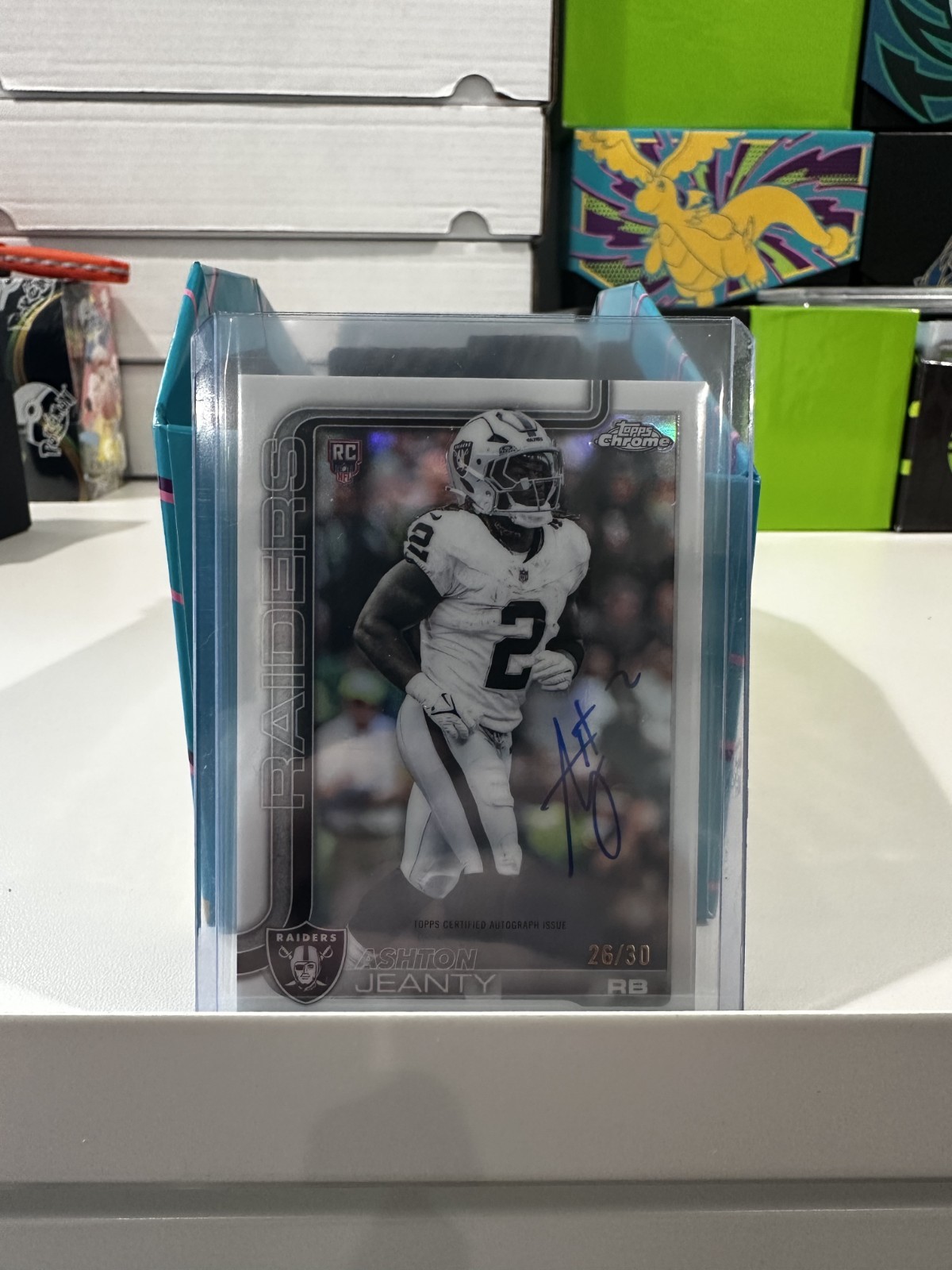 2025 Topps Chrome Football Ashton Jeanty White Refractor Auto 26/30 RA-AJ