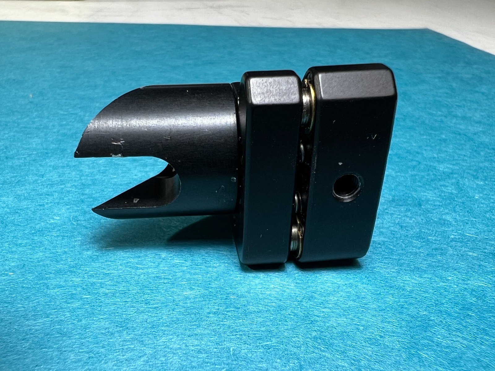 Thorlabs KS05 1/2" 45 Degree Kinematic Mirror Mount 3x100TPI Actuators w/Locks