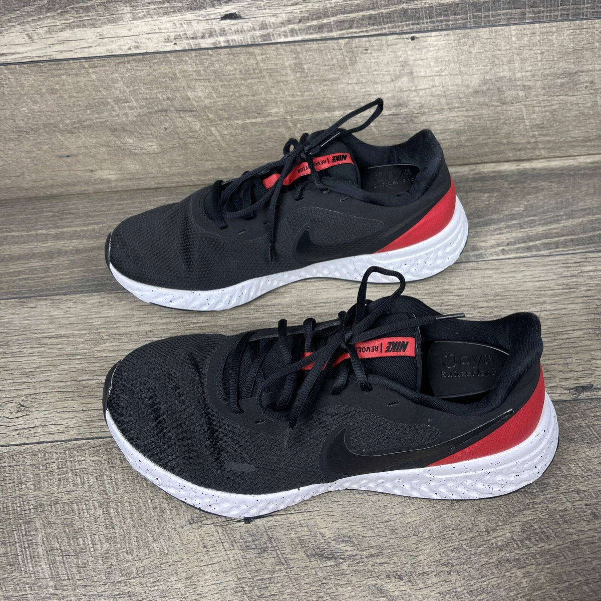 Nike mens red best sale shoes