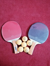 Table Tennis Racket With Six Ping Pong Balls