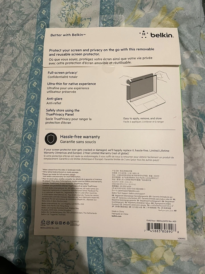 15” Belkin Removable Privacy Screen Protector for MacBook Pro 15in OVA014zz - Image 2 of 3