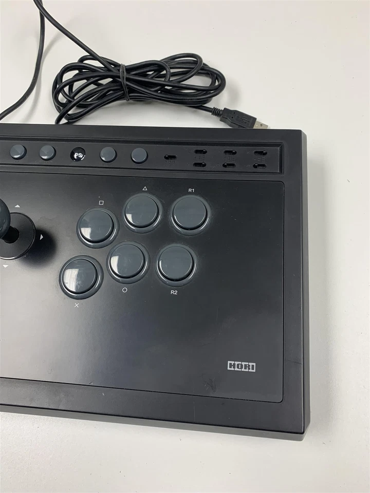 Controlador Arcade con Cable HORI Fighting Stick V3 HP3-59 PS3 USADO Fight Stick Foto 3 de 4