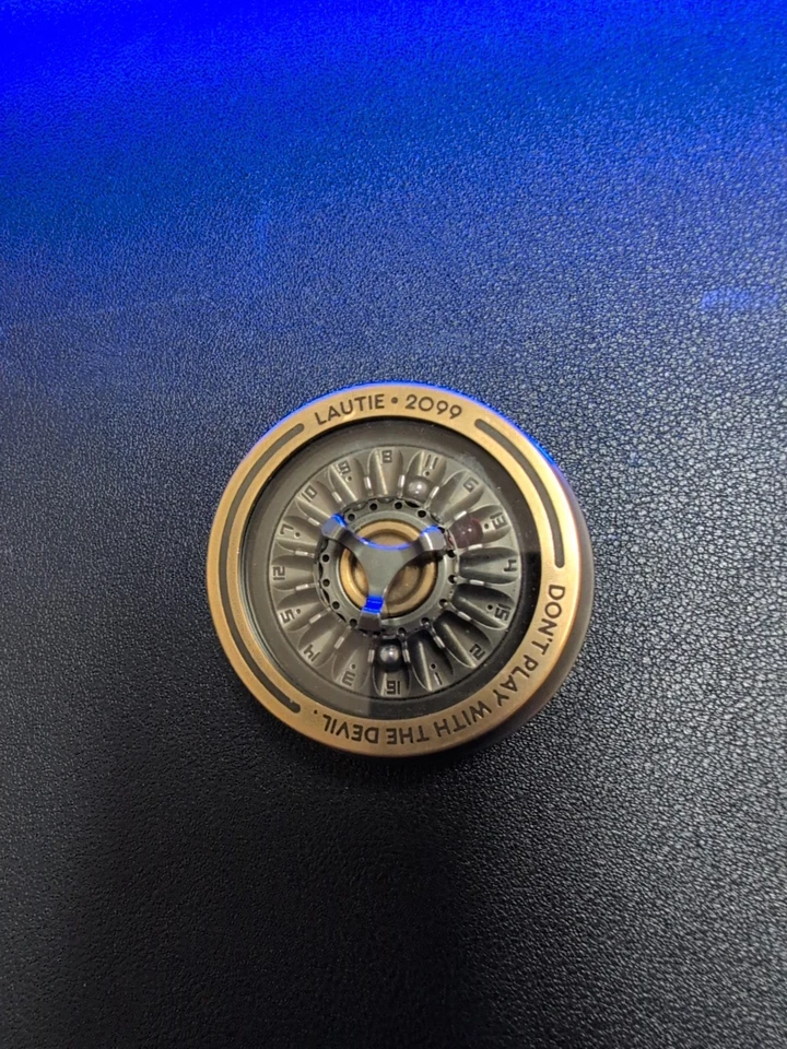 Lautie Carnival Spinner #7507 CuNi/Br. con cubierta de cristal de zafiro Foto 2 de 4